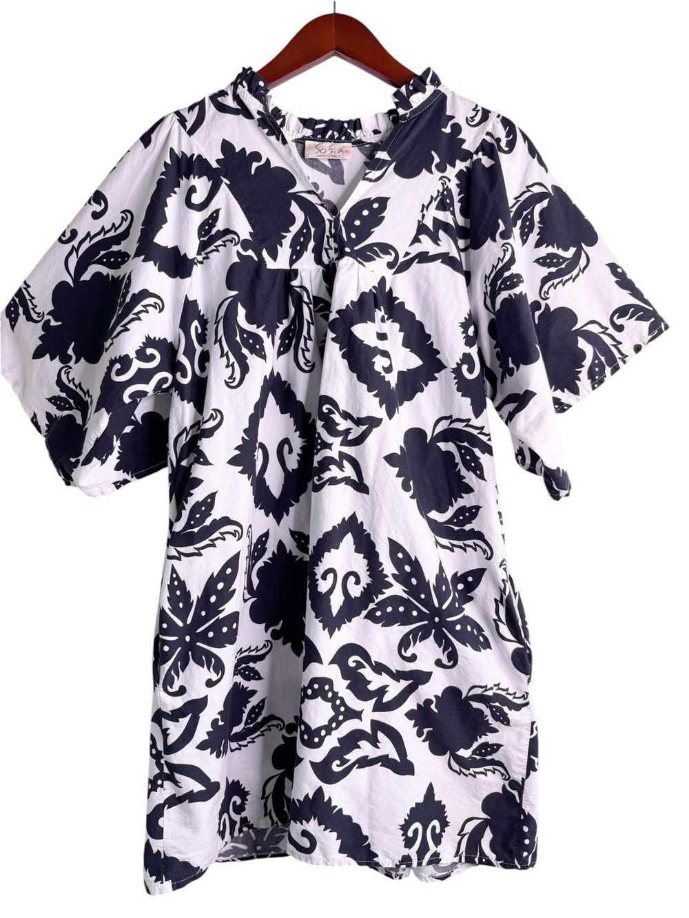 SOFIA Made In Italy Black and White Print Shift Dress
